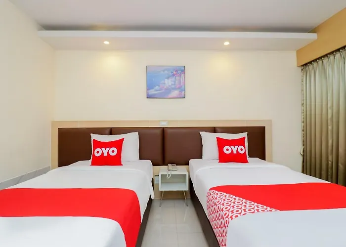 Отель Oyo 234 Tara Grande & 3*